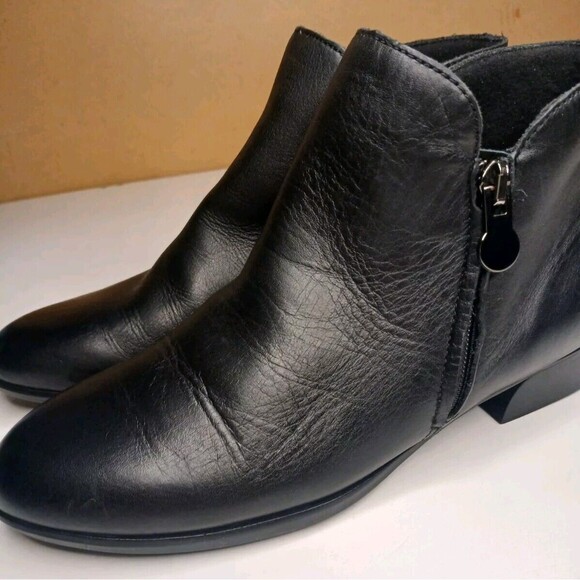 Munro Averee Sz 5 Black Calf Leather Ankle Boot Double Zipper Shock Absorption - Picture 3 of 14